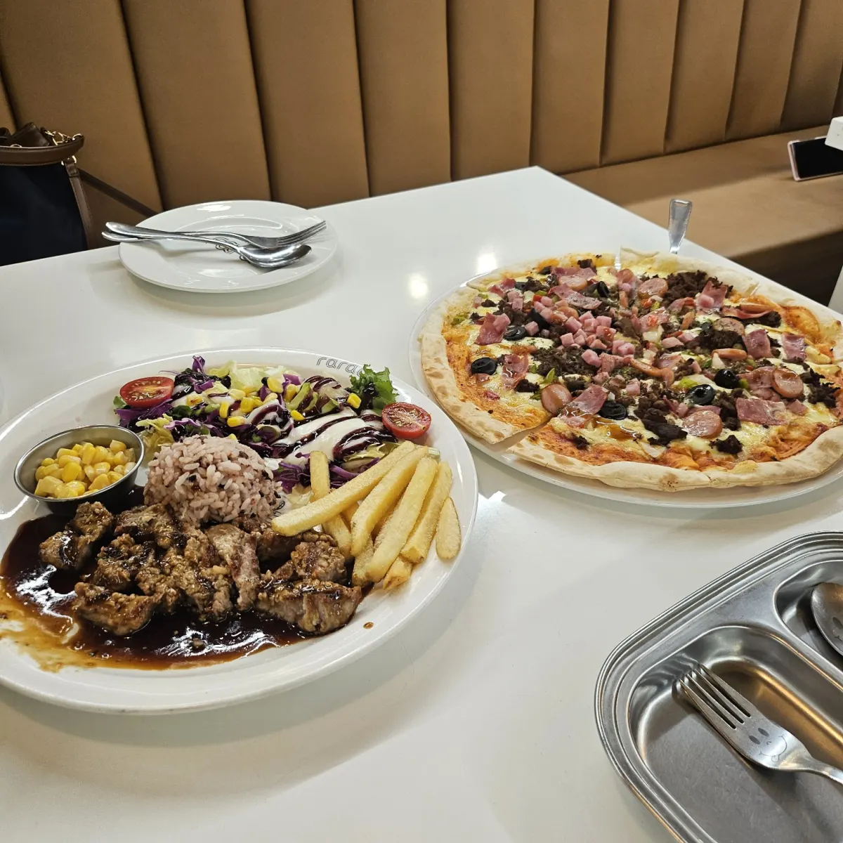 포항 두호동 맛집 라라코스트 포항두호점 후기, 키즈존과 무료 셀프바까지 내돈내먹 리뷰